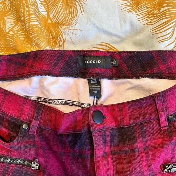 Torrid pixie pants sz 18 - Picture 3 of 4
